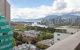 Holiday Inn Vancouver-Centre Broadway, An Ihg Hotel